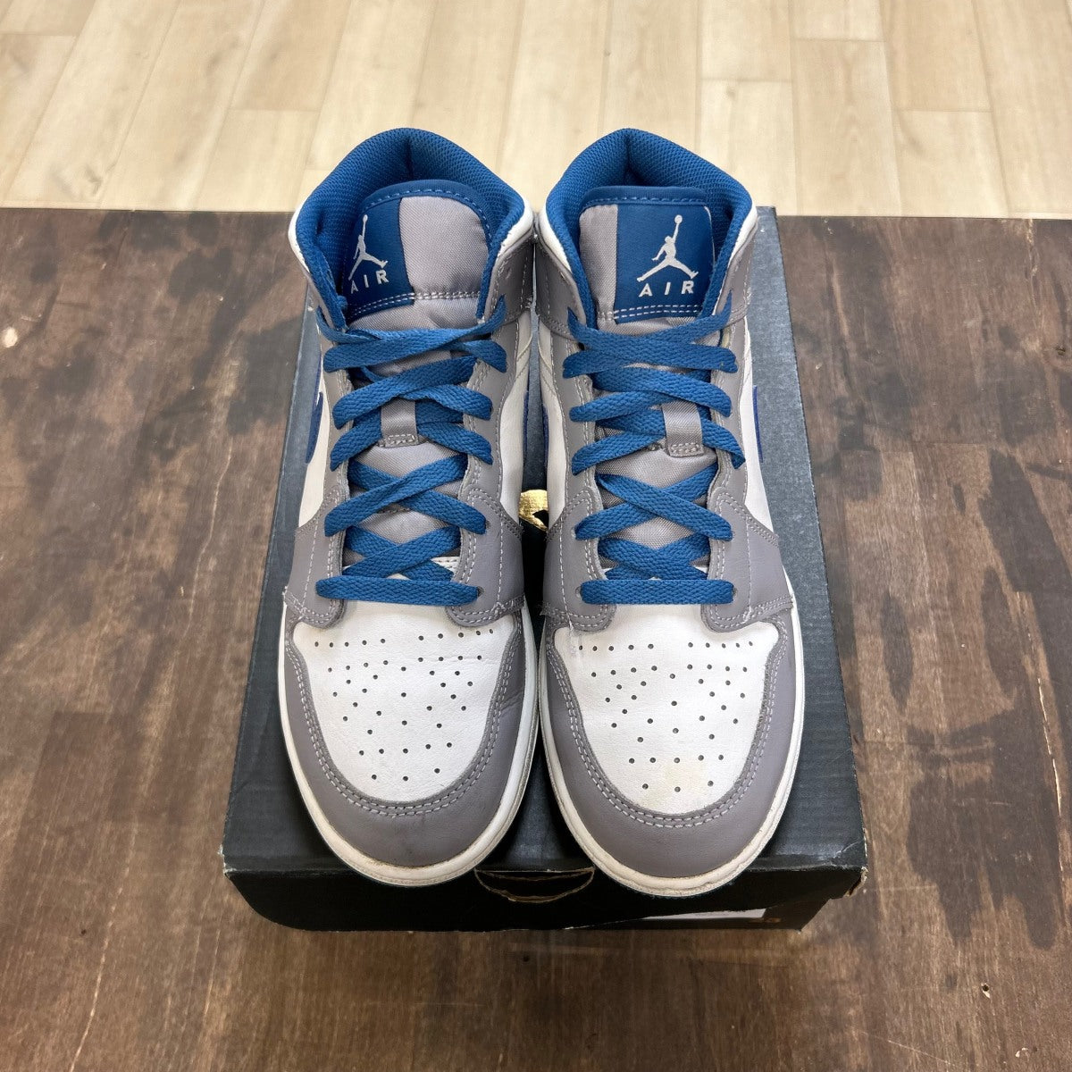 Jordan 1 Mid True Blue Cement (GS) - Image 2