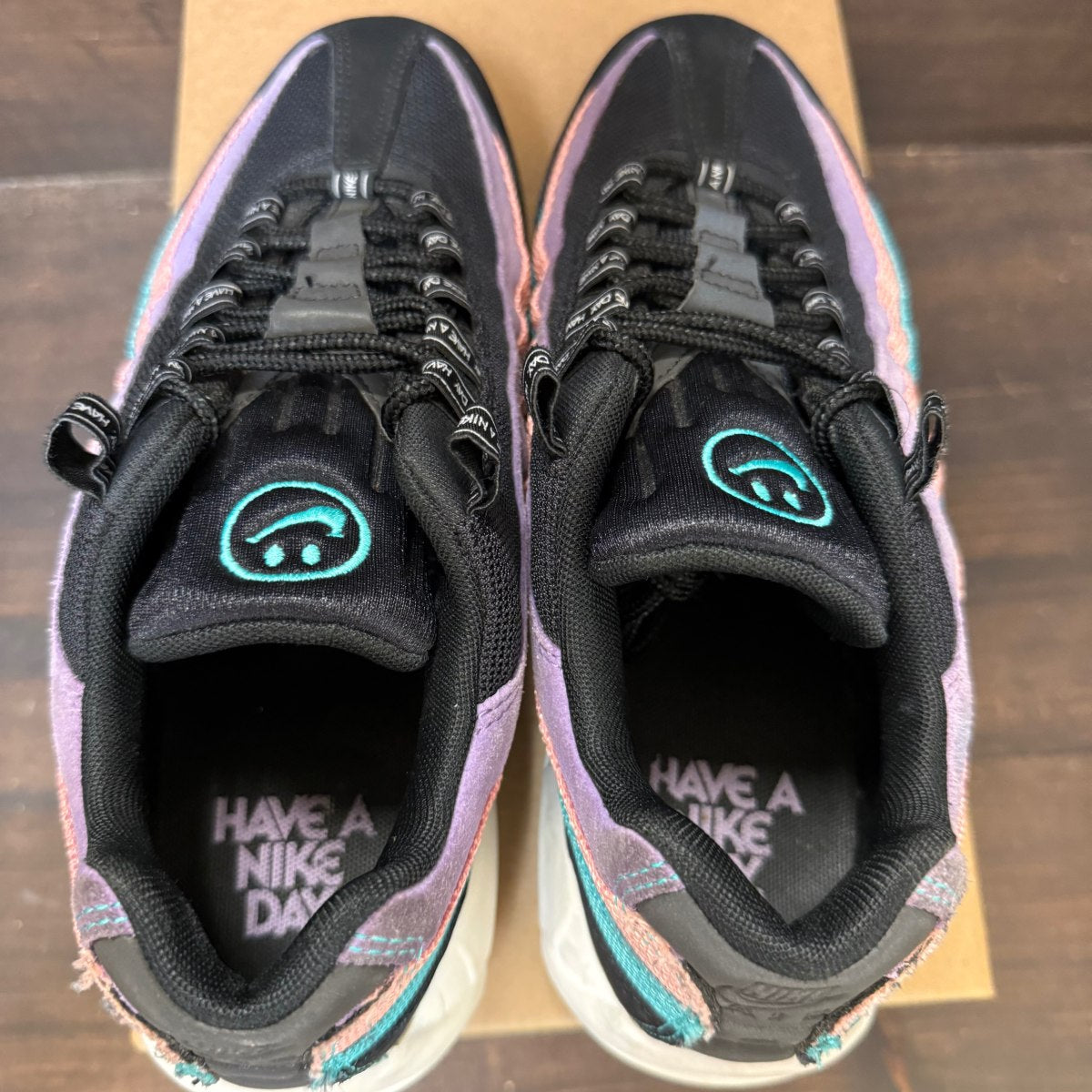 Nike Air Max 95 Have a Nike Day Size 8.5 (Pre-Owned) - Image 4