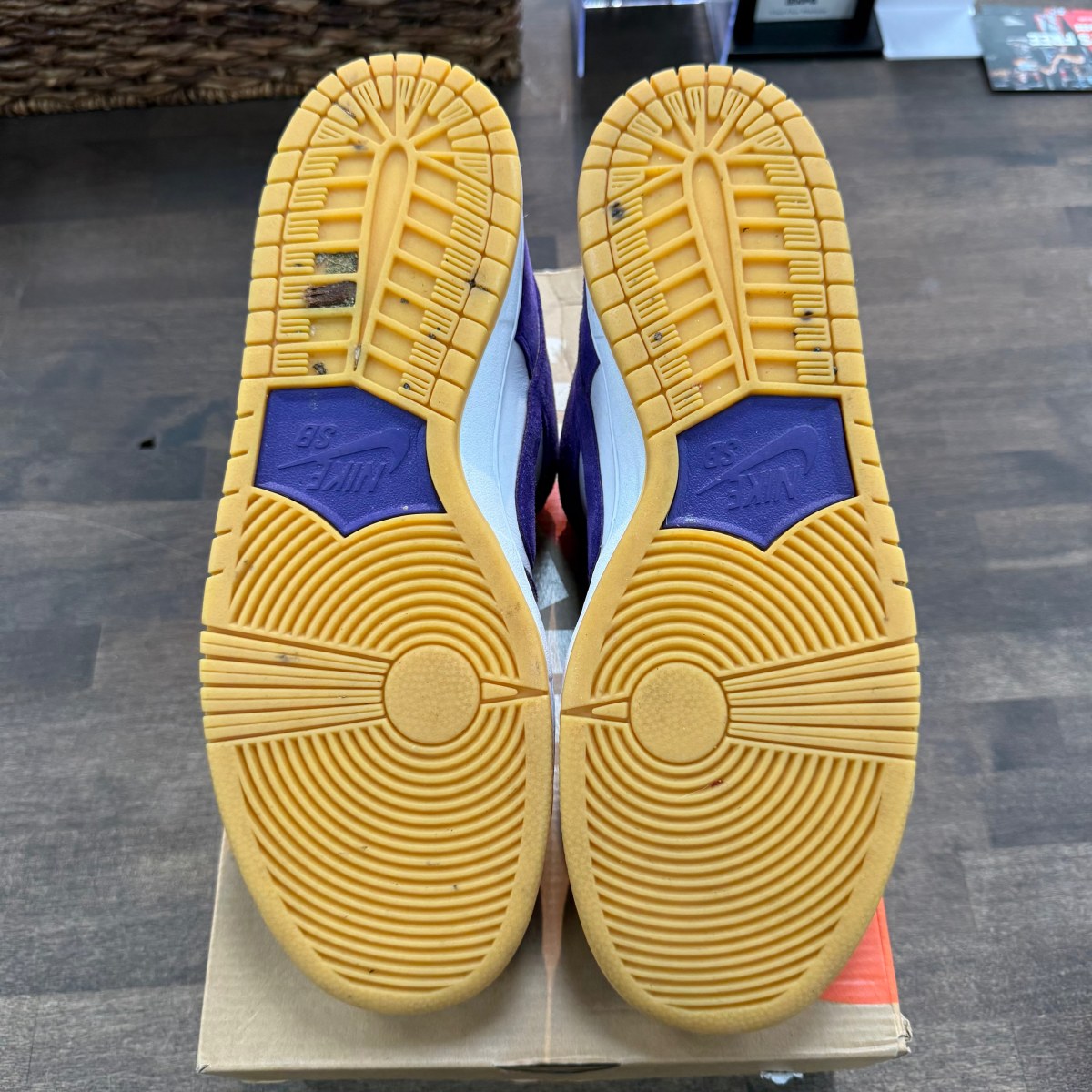 Nike SB Dunk Low Pro ISO Orange Label Court Purple - Image 4