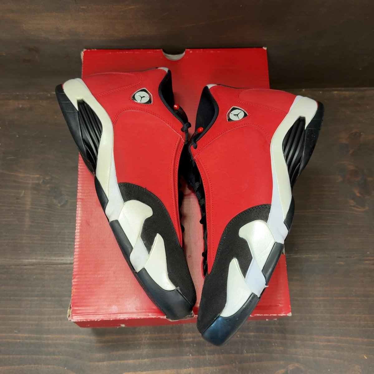 Jordan 14 Retro Gym Red Toro Size 11 (Pre-Owned) - back