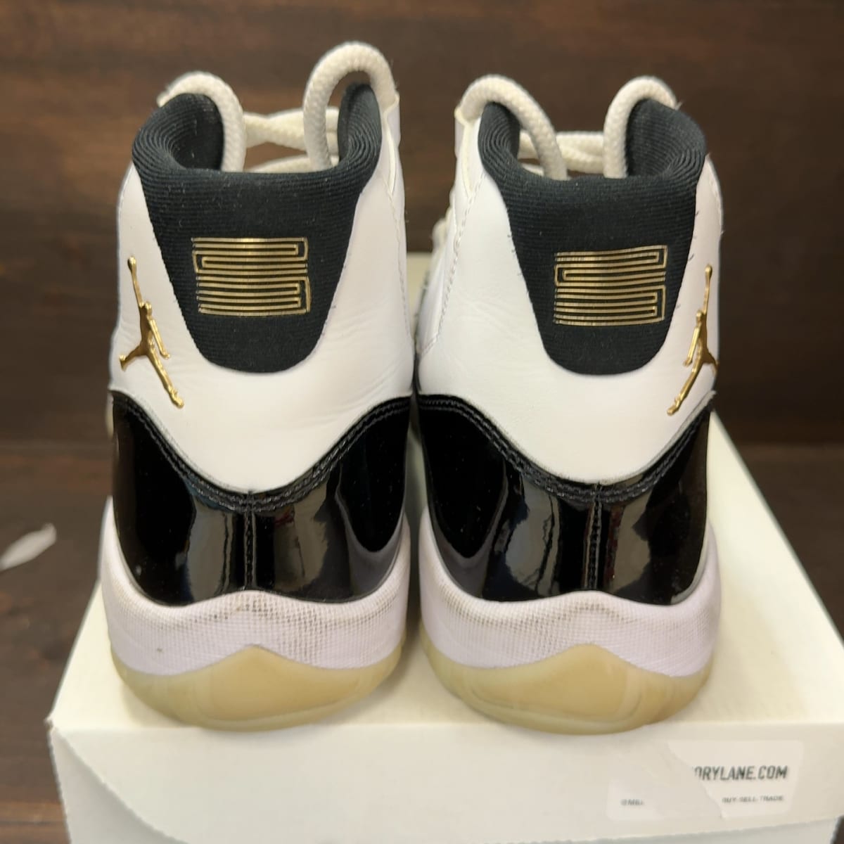 Jordan 11 Retro DMP Gratitude (2023) Size 8.5 (Pre-Owned) - aux