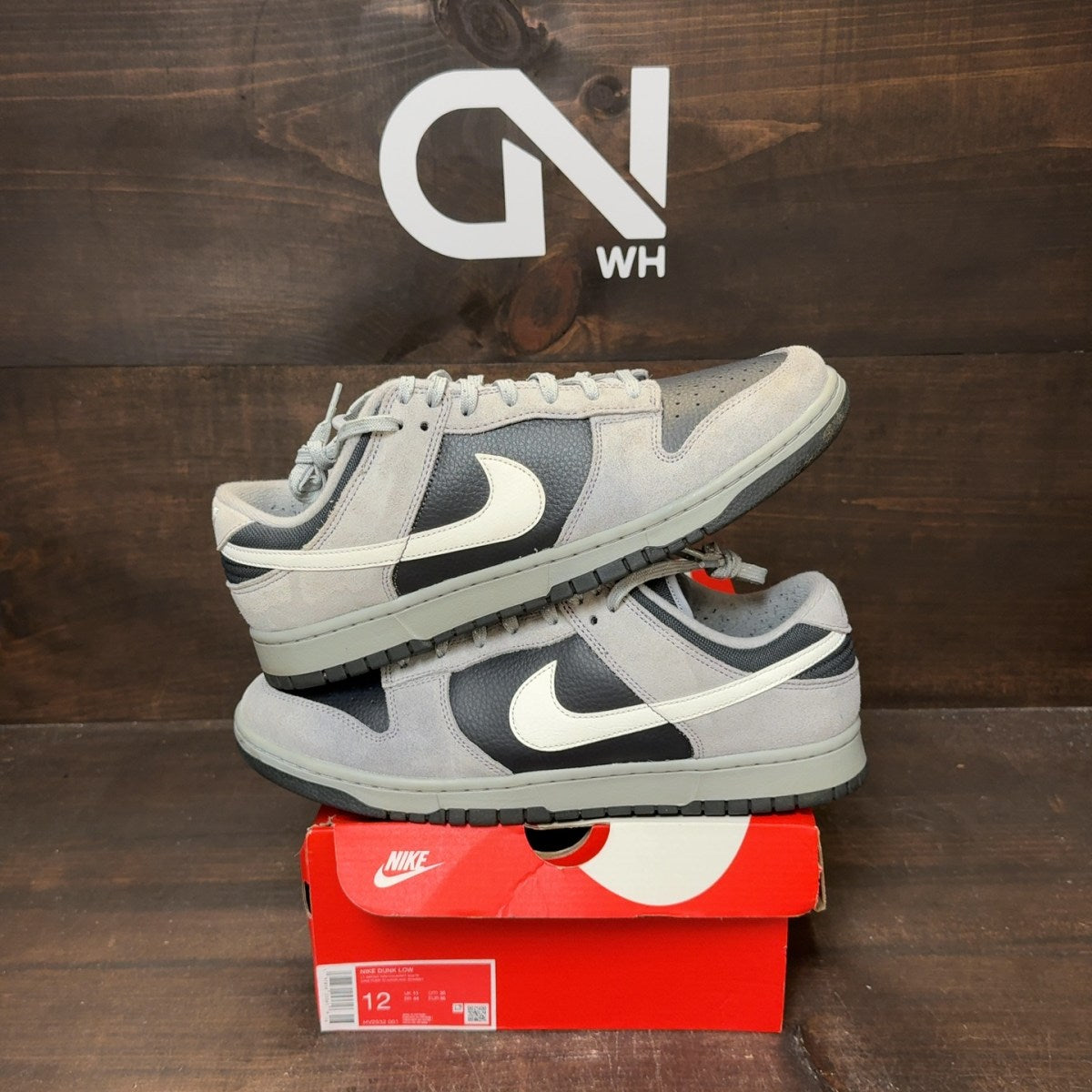 Nike Dunk Low Light Smoke Grey Anthracite - Image 1