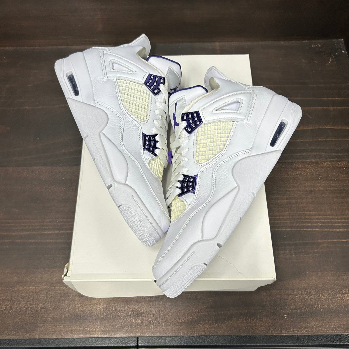 Jordan 4 Retro Metallic Purple - Image 2