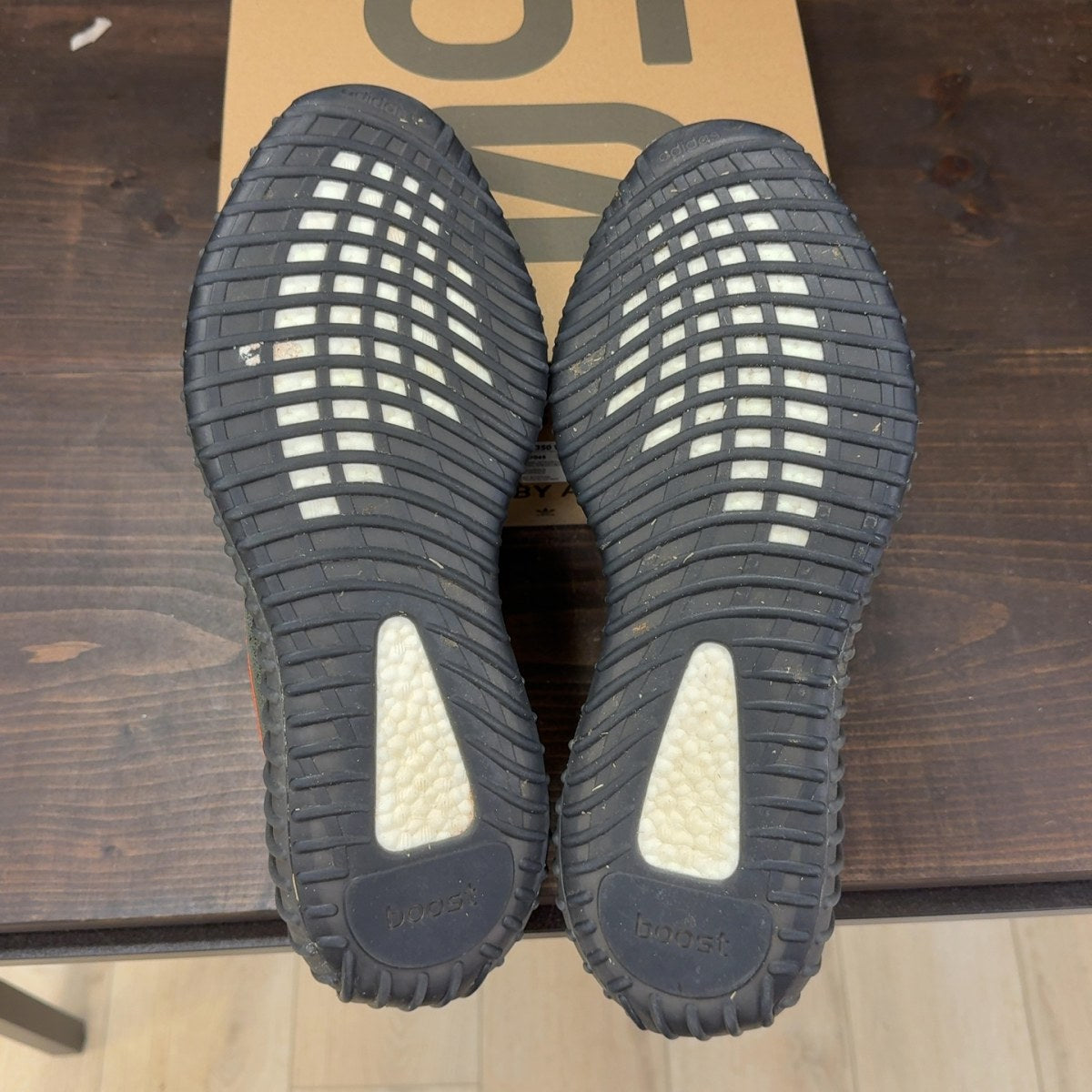 adidas Yeezy Boost 350 V2 Carbon Beluga - Image 9