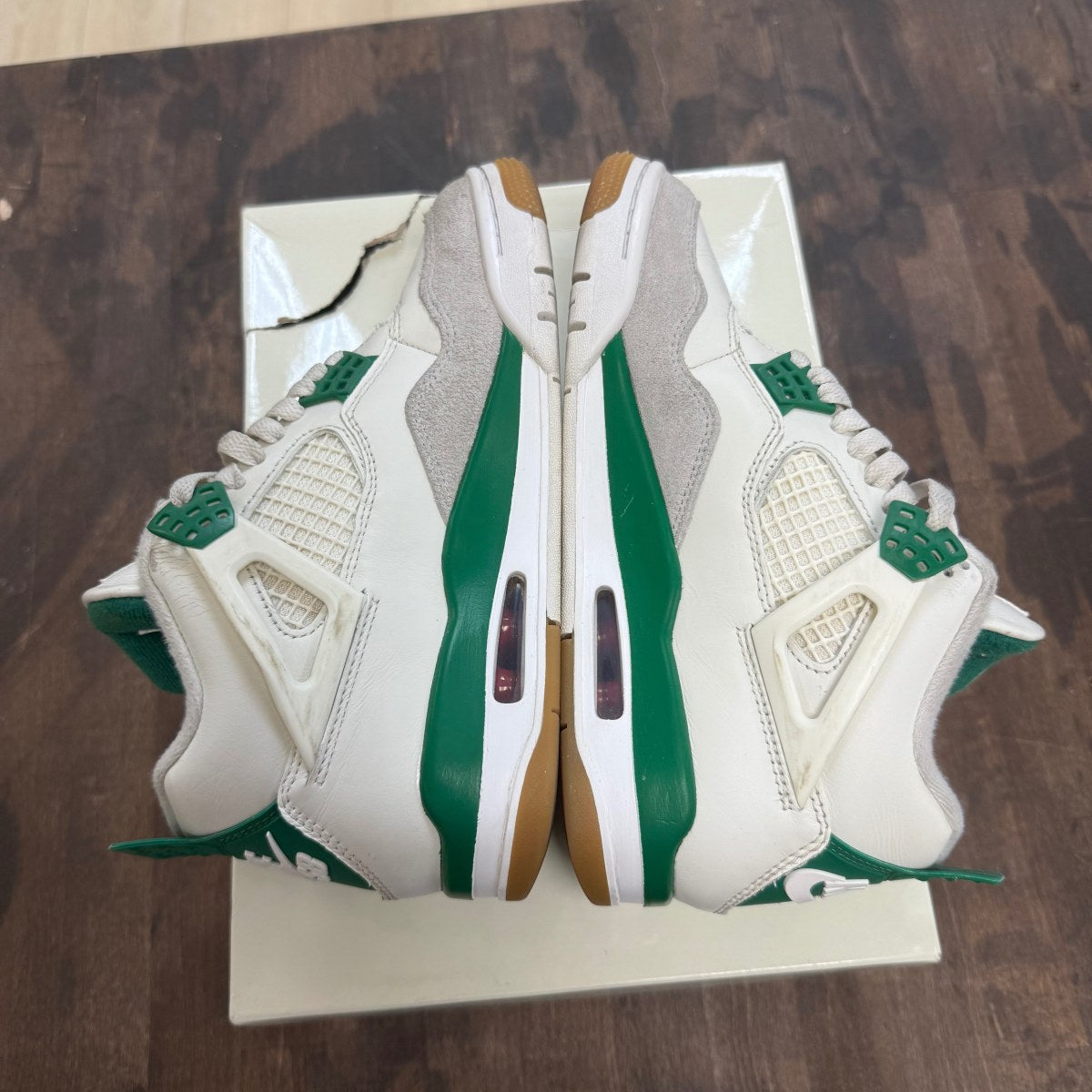 Jordan 4 Retro SB Pine Green - Image 4