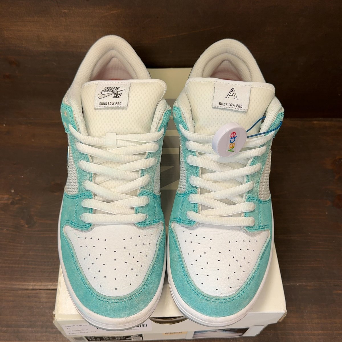 Nike SB Dunk Low April Skateboards Size 12 (Pre-Owned) - tag