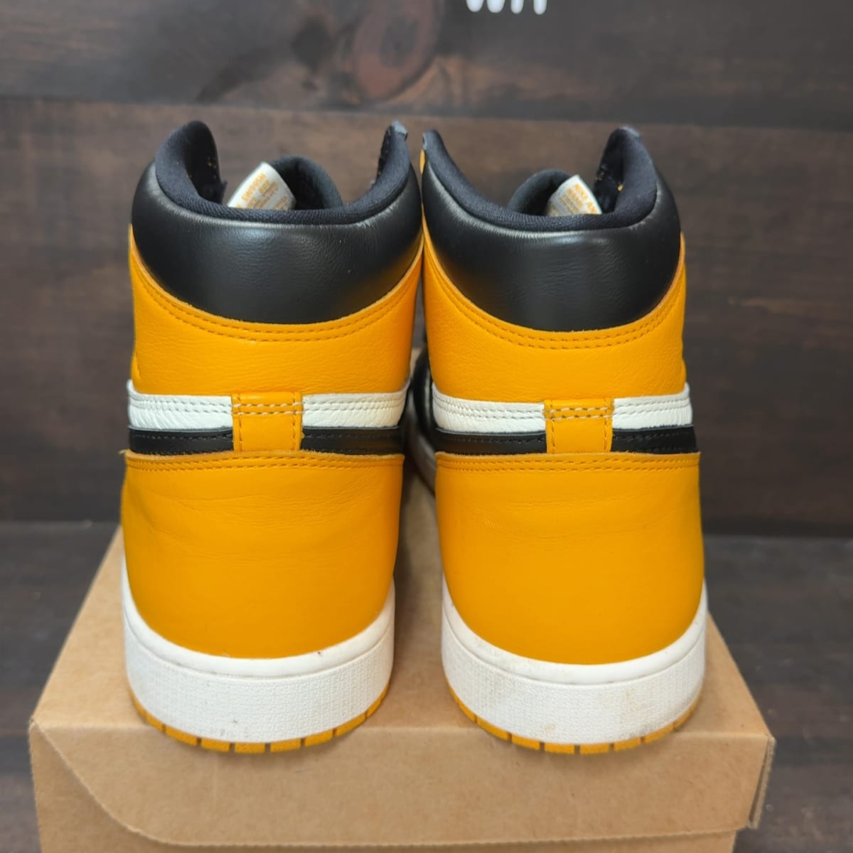 Jordan 1 Retro High OG Taxi Size 12.5 (Pre-Owned) - aux
