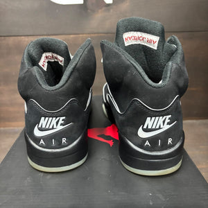 Jordan 5 Retro OG Black Metallic Reimagined Size 9 (Pre-Owned) - sole