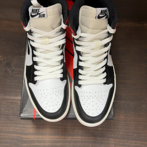 Jordan 1 Retro Black Toe (2013) Size 9.5 (Pre-Owned) - Image 3