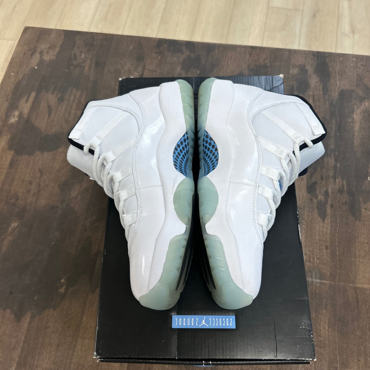 Jordan 11 Retro Legend Blue (2014) - Image 3