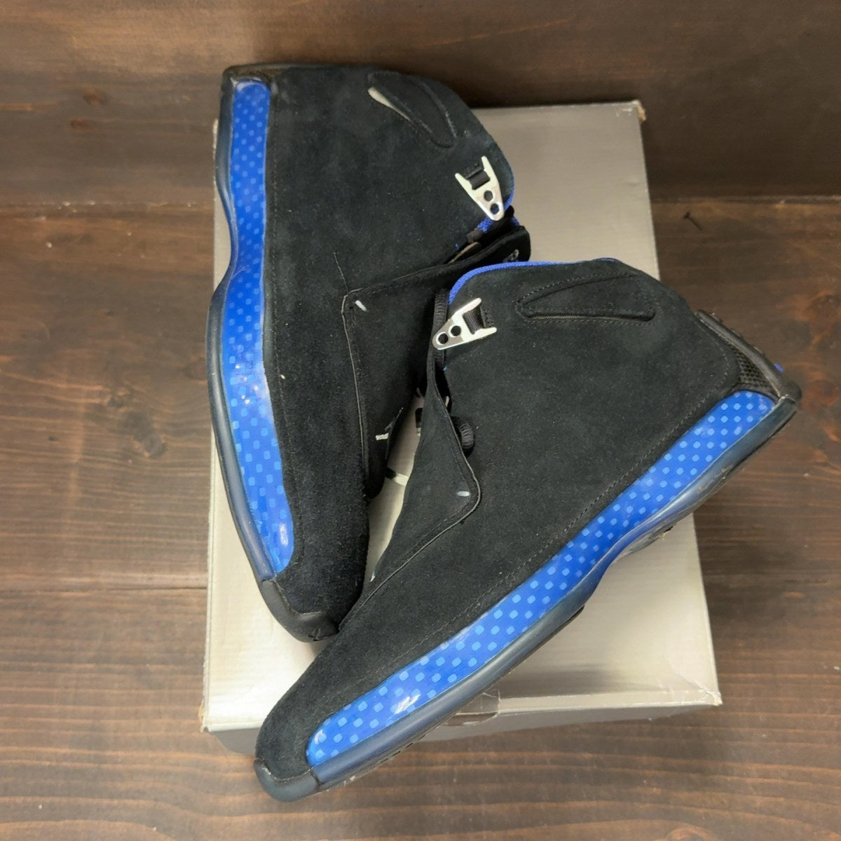 Jordan 18 Retro Black Sport Royal (2018) - Image 2