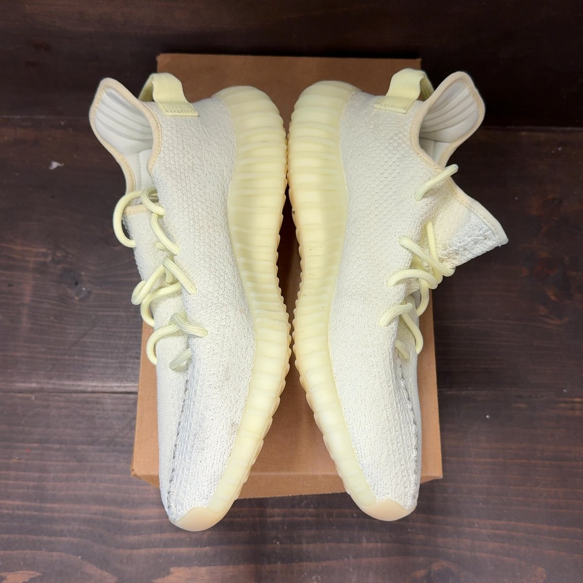 adidas Yeezy Boost 350 V2 Butter Size 11.5 (Pre-Owned) - aux