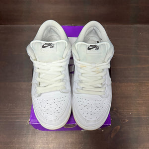 Nike SB Dunk Low Pro White Gum Size 8.5 (Pre-Owned) - side