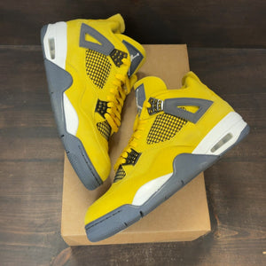 Jordan 4 Retro Lightning (2021) Size 10.5 (Pre-Owned) - Image 2