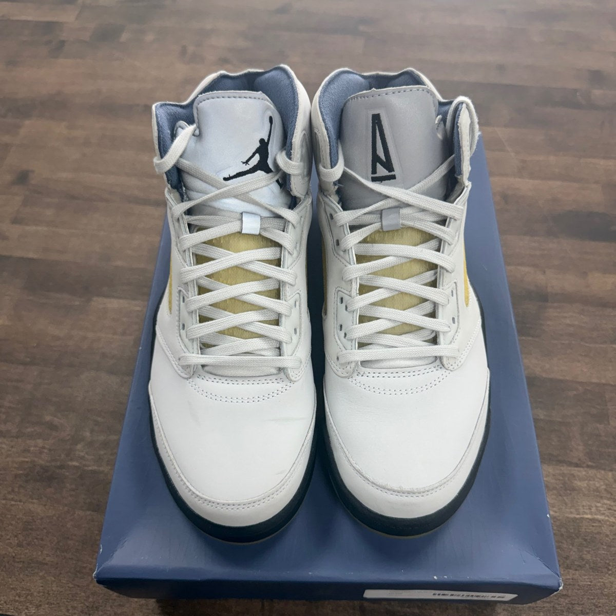 Jordan 5 Retro A Ma Maniére Dawn (Women's) Size 10.5W (Pre-Owned) - Image 2