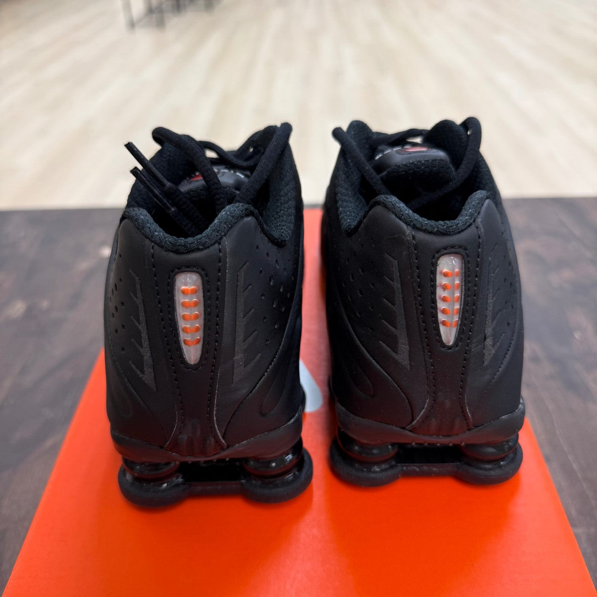 Nike Shox R4 Black (Women's) - Image 3