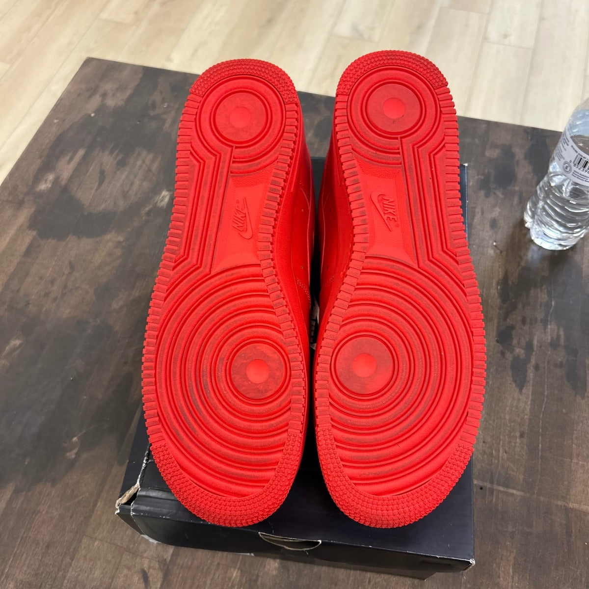 Nike Air Force 1 Low Triple Red - Image 5