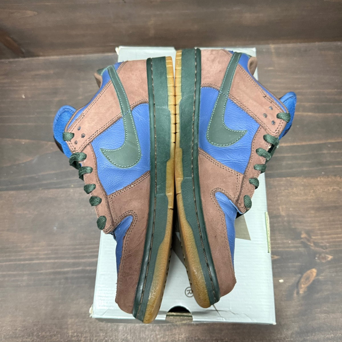 Nike SB Dunk Low Barf - Image 4