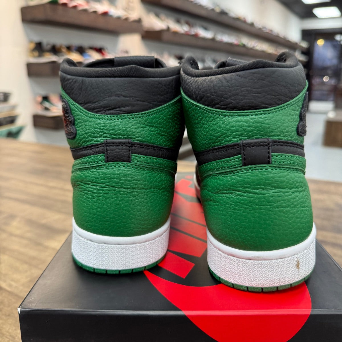 Jordan 1 Retro High Pine Green Black - Image 4