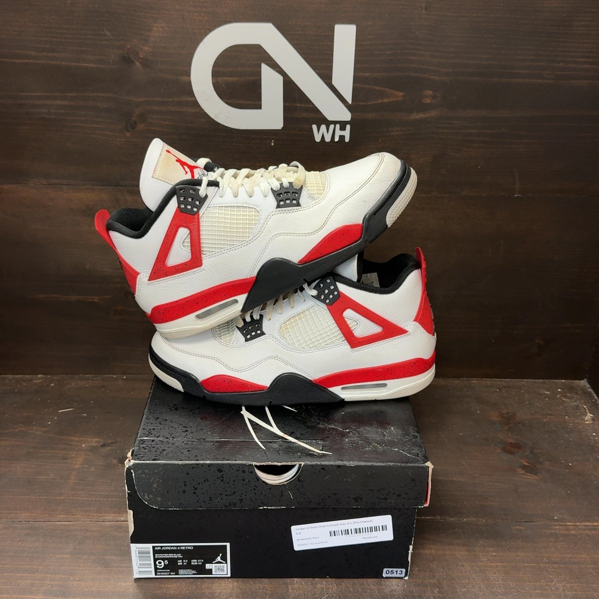 Jordan 4 Retro Red Cement Size 9.5 (Pre-Owned) - front
