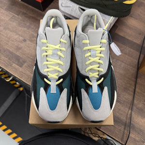 adidas Yeezy Boost 700 Wave Runner Size 10.5 (Pre-Owned) - Image 3