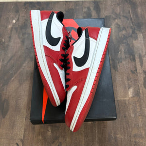 Jordan 1 Retro Low OG Chicago (2025) - Image 1