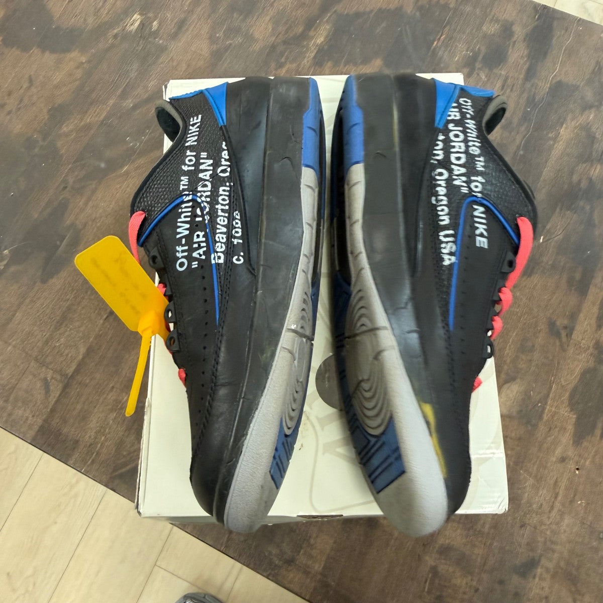 Jordan 2 Retro Low SP Off-White Black Blue - Image 3