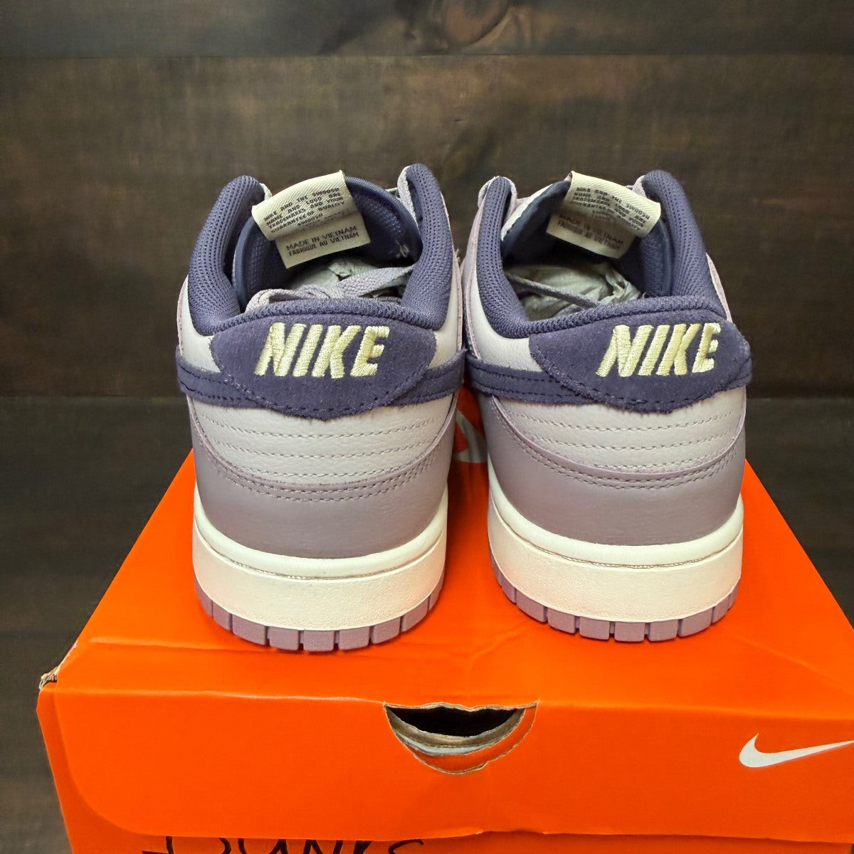 Nike Dunk Low SE Light Violet Ore Size 13 (Pre-Owned) - Image 5