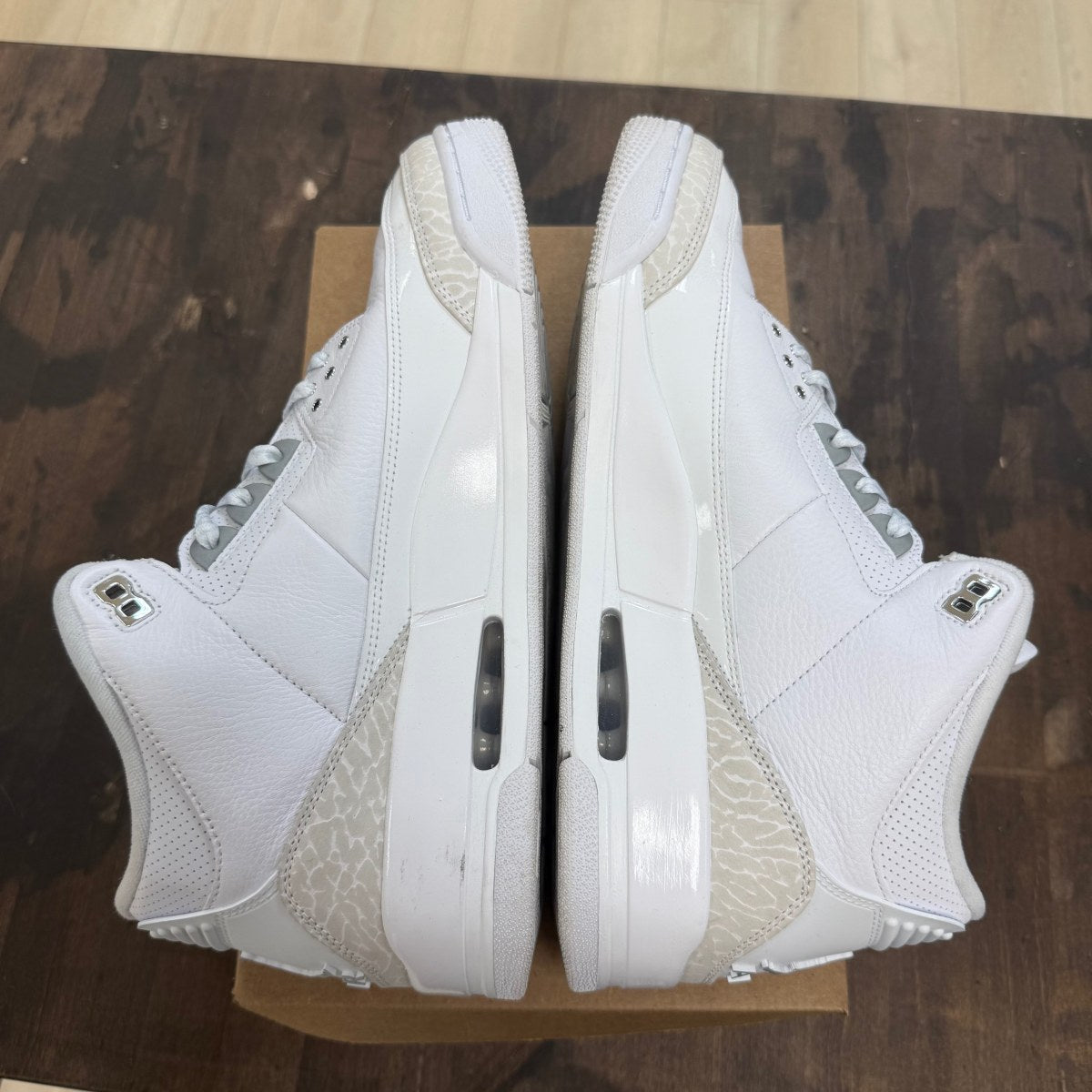 Jordan 3 Retro Pure Money (2025) Size 13 (Pre-Owned) - Image 2