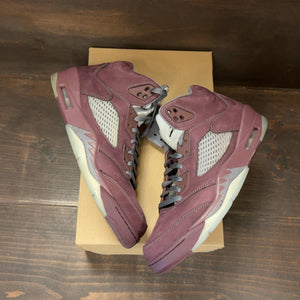 Jordan 5 Retro Burgundy (2023) Size 10 (Pre-Owned) - back