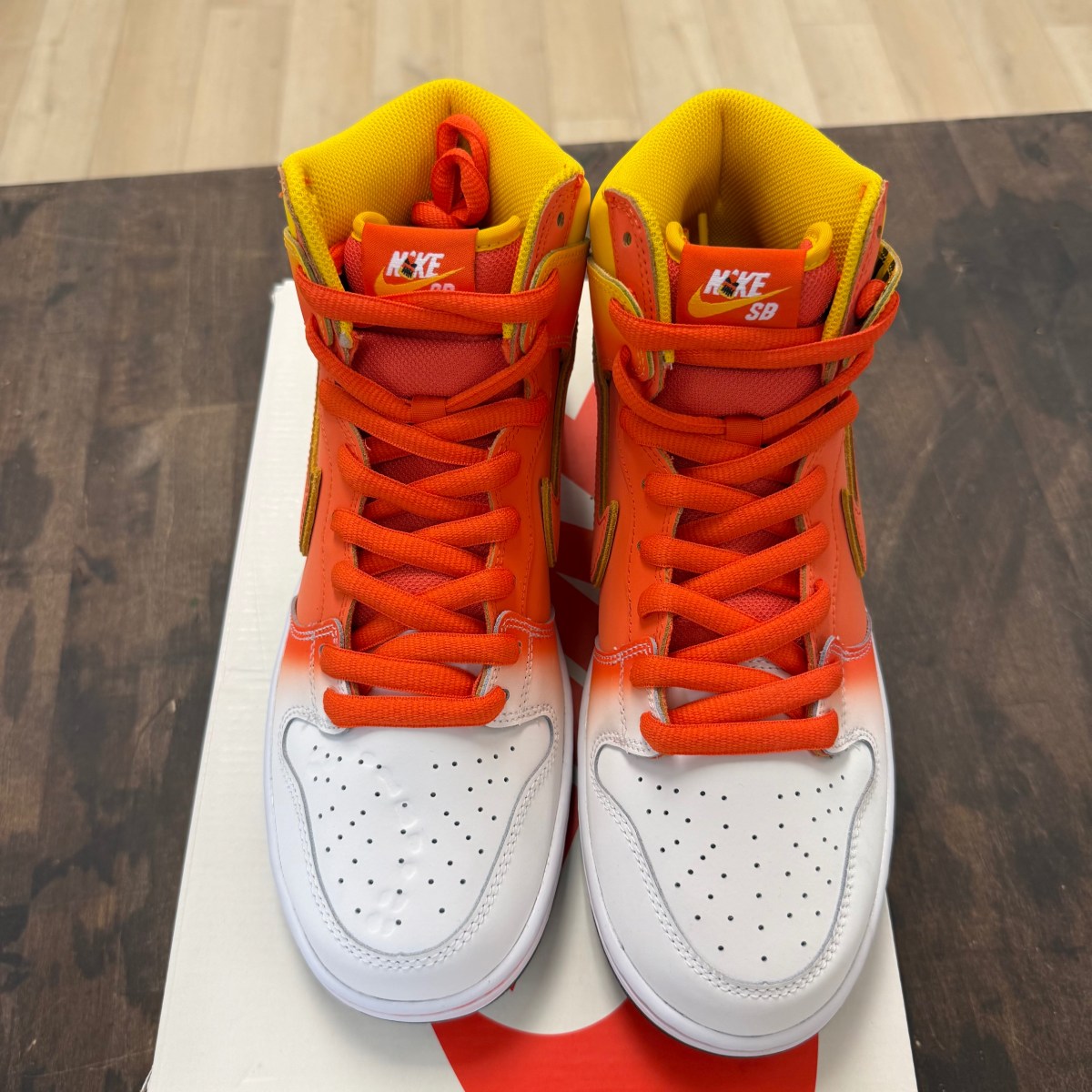 Nike SB Dunk High Sweet Tooth Candy Corn Size 9.5 (Pre-Owned) - Image 2