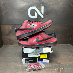 Nike SB Dunk Low Milli Vanilli - Image 1