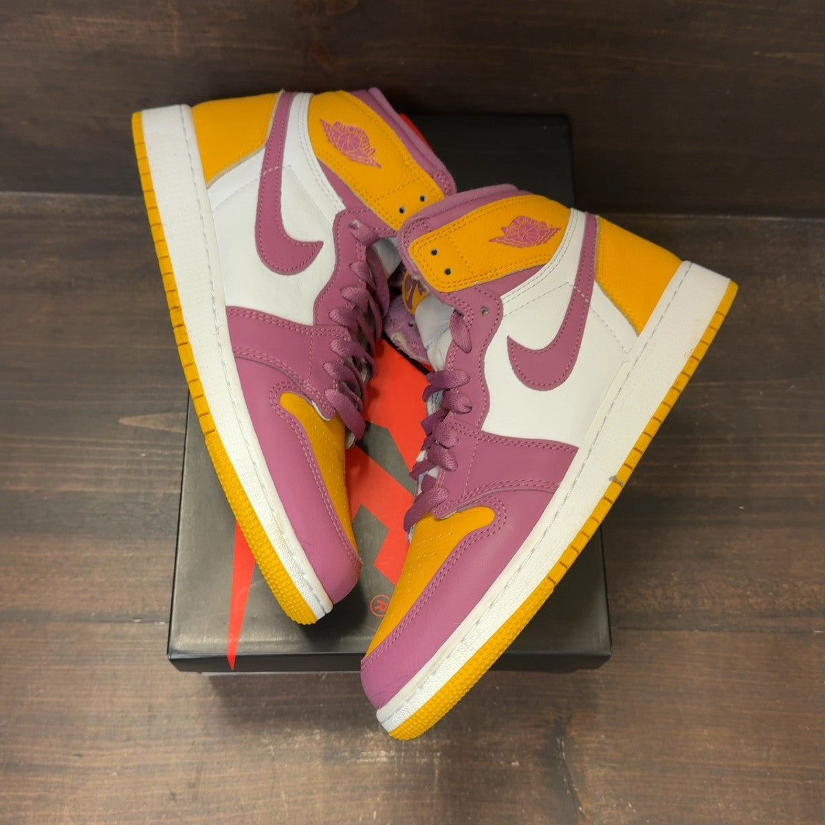 Jordan 1 Retro High OG Brotherhood (GS) - Image 2