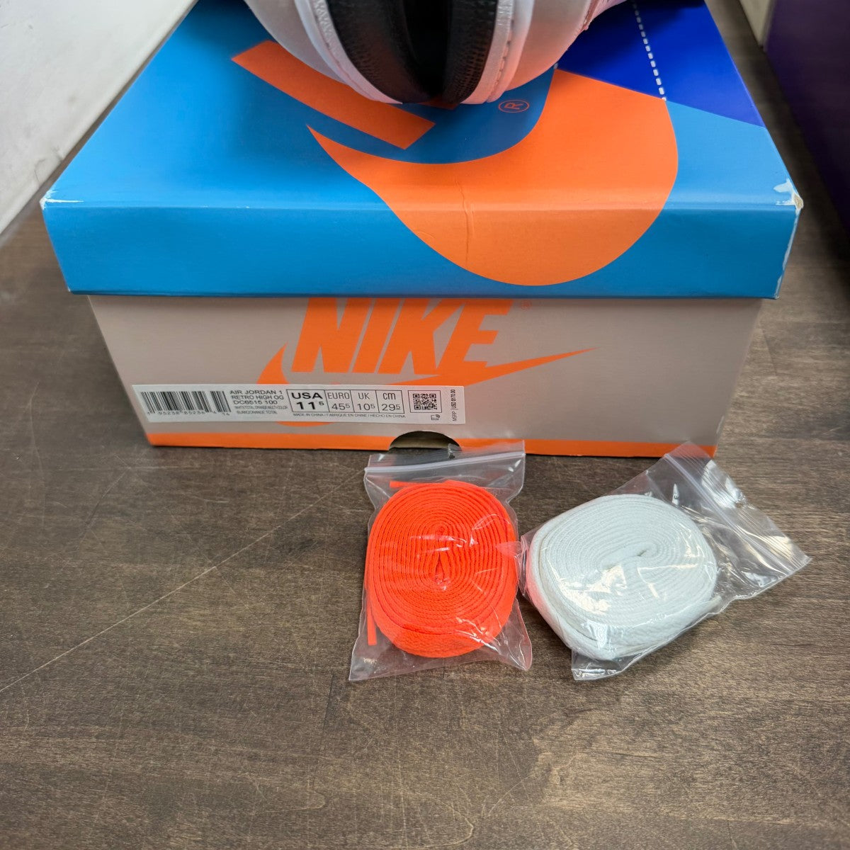 Jordan 1 Retro High OG Prototype Size 11.5 (Pre-Owned) - Image 6