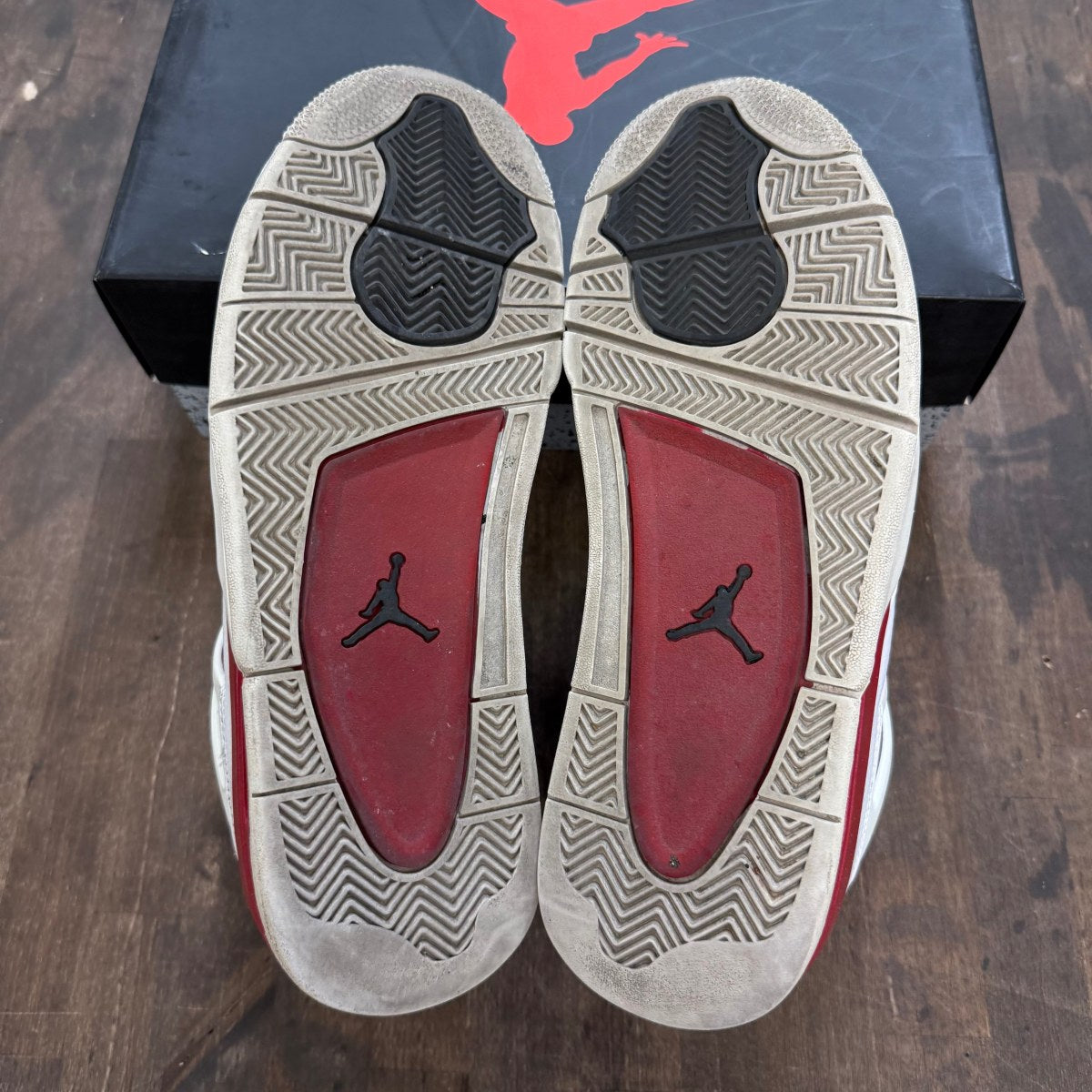 Jordan 4 Retro Alternate 89 Size 11 (Pre-Owned)