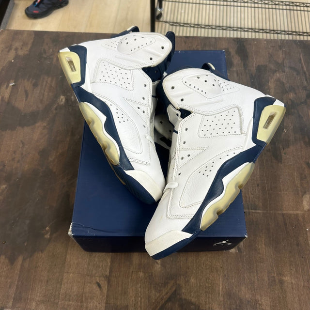 Jordan 6 Retro Midnight Navy (2022) - Image 1