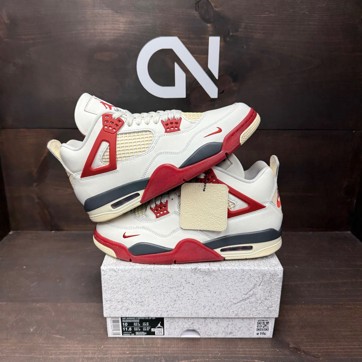 Jordan 4 Retro OG Nigel Sylvester Brick After Brick Size 10 (Pre-Owned)