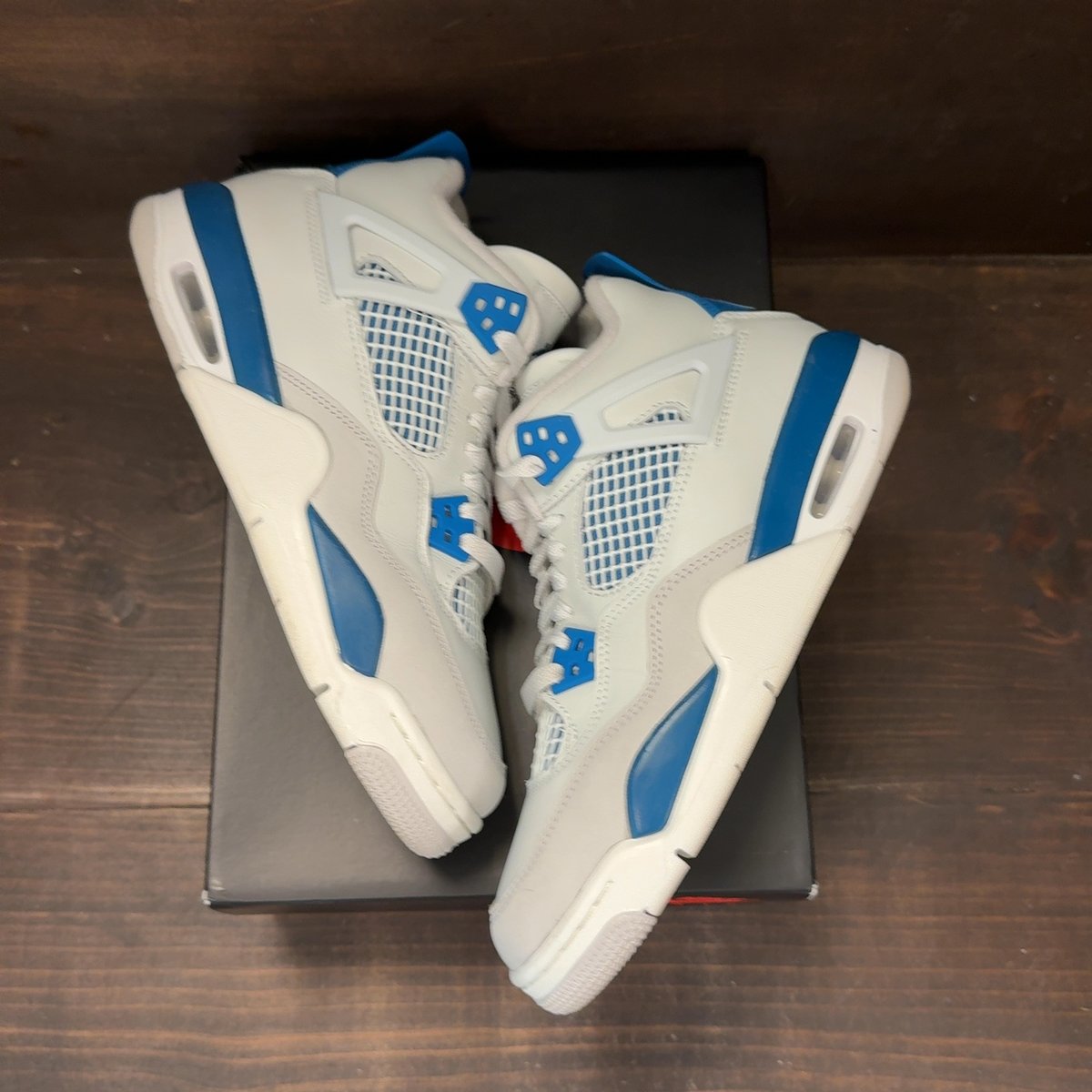 Jordan 4 Retro Military Blue (2024) (GS) Size 7Y (Pre-Owned) - back