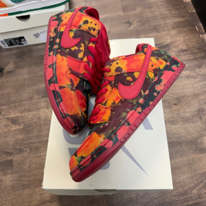 Nike SB Dunk Low The Wizard of Oz Poppy Field Size 9.5 (Pre-Owned) - Image 1