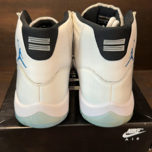 Jordan 11 Retro Legend Blue (2024) Size 10 (Pre-Owned) - aux
