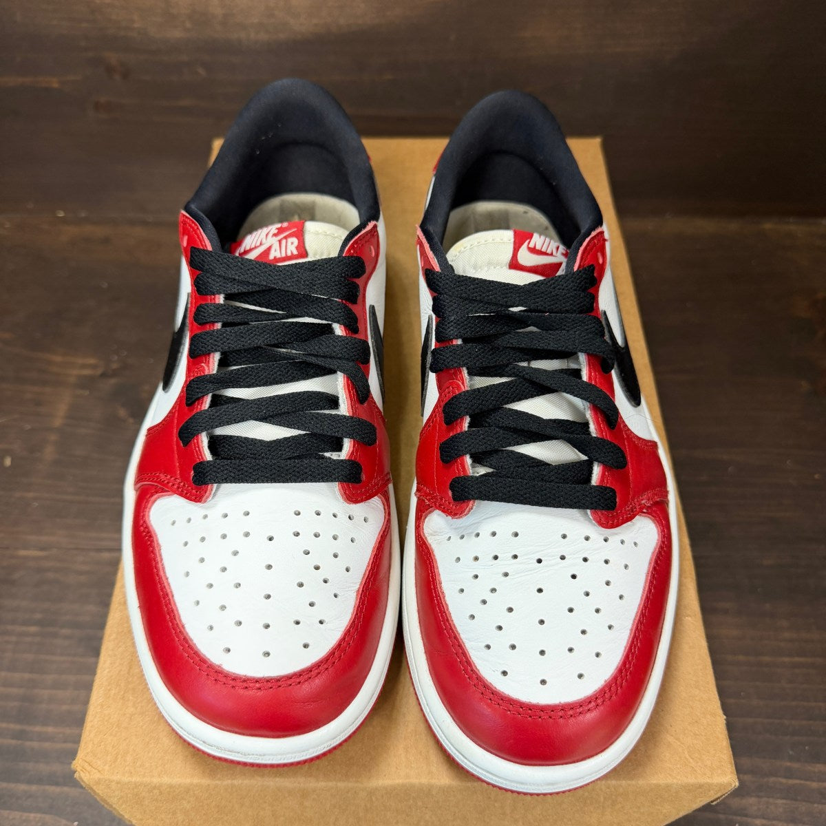 Jordan 1 Retro Low OG Chicago (2025) Size 8 (Pre-Owned) - Image 3