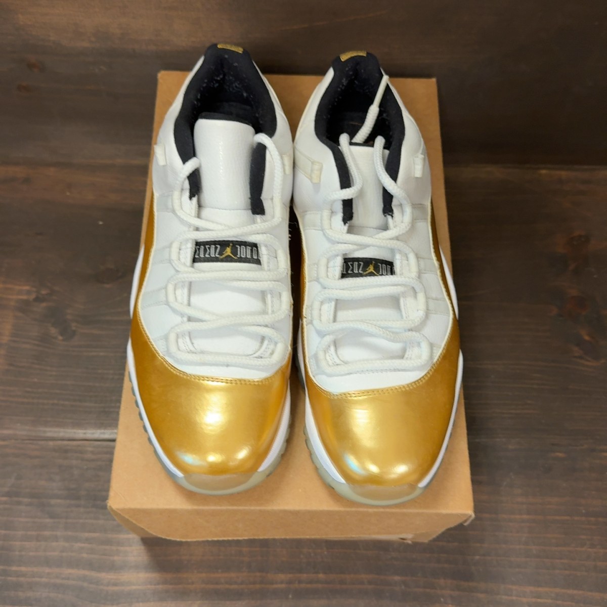 Jordan 11 Retro Low Closing Ceremony Size 9.5 (Pre-Owned) - Image 3