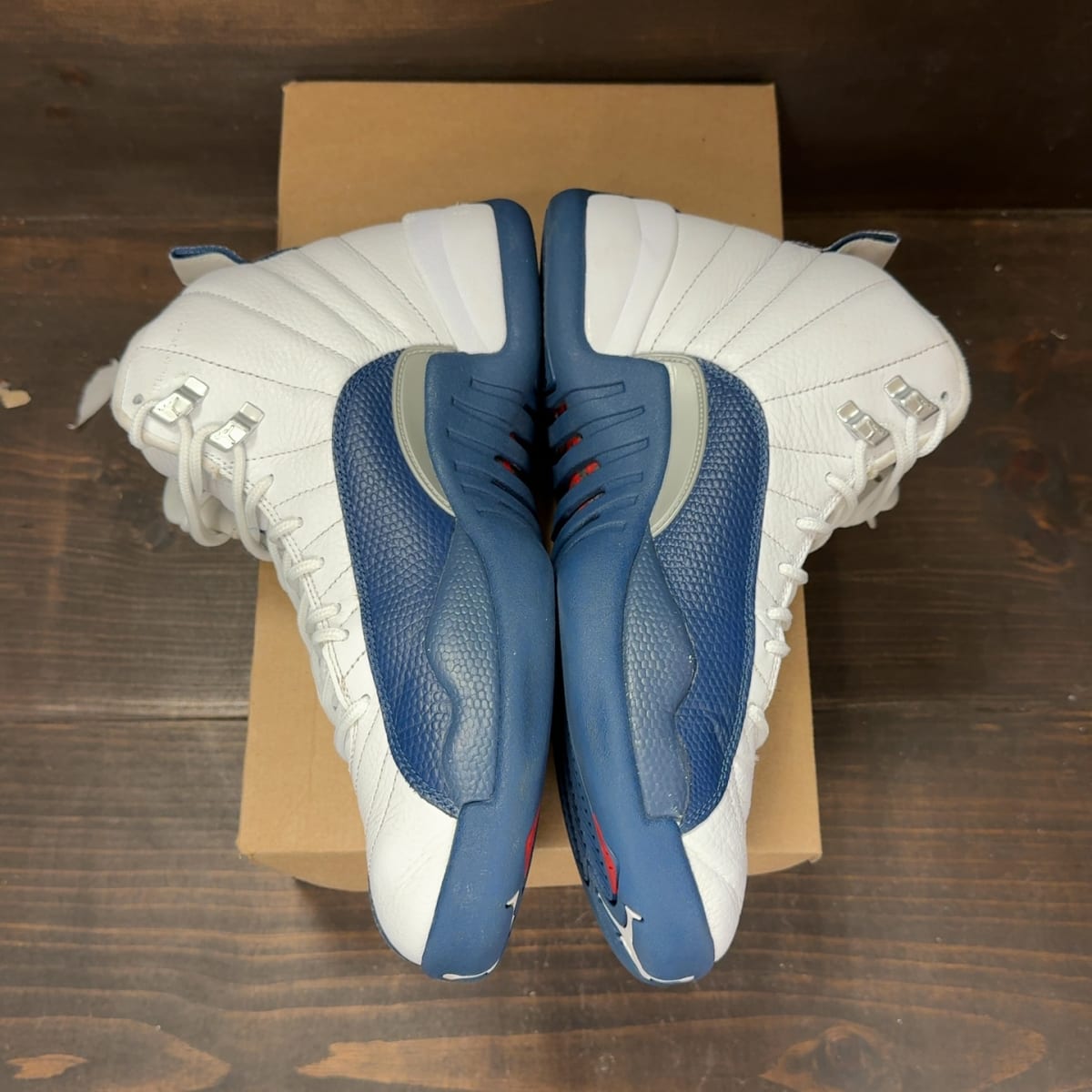 Jordan 12 Retro French Blue (2025) Size 10 (Pre-Owned) - aux