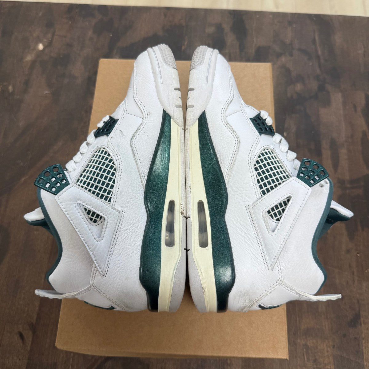 Jordan 4 Retro Oxidized Green Size 6 (Pre-Owned) - Image 4