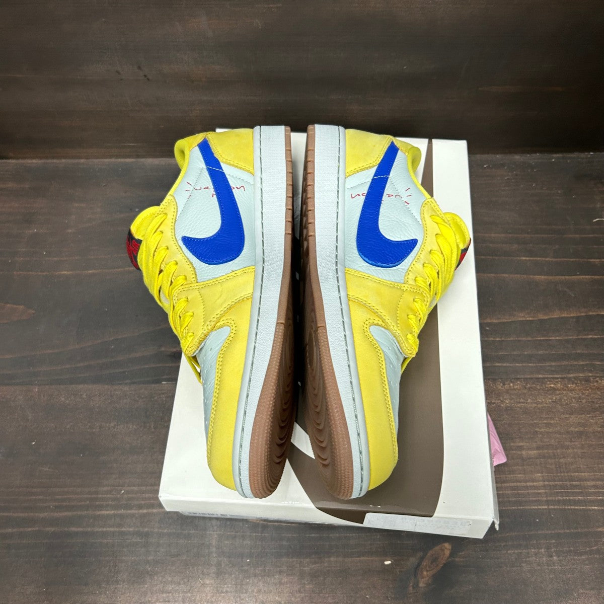Jordan 1 Retro Low OG SP Travis Scott Canary (Women's) - Image 4