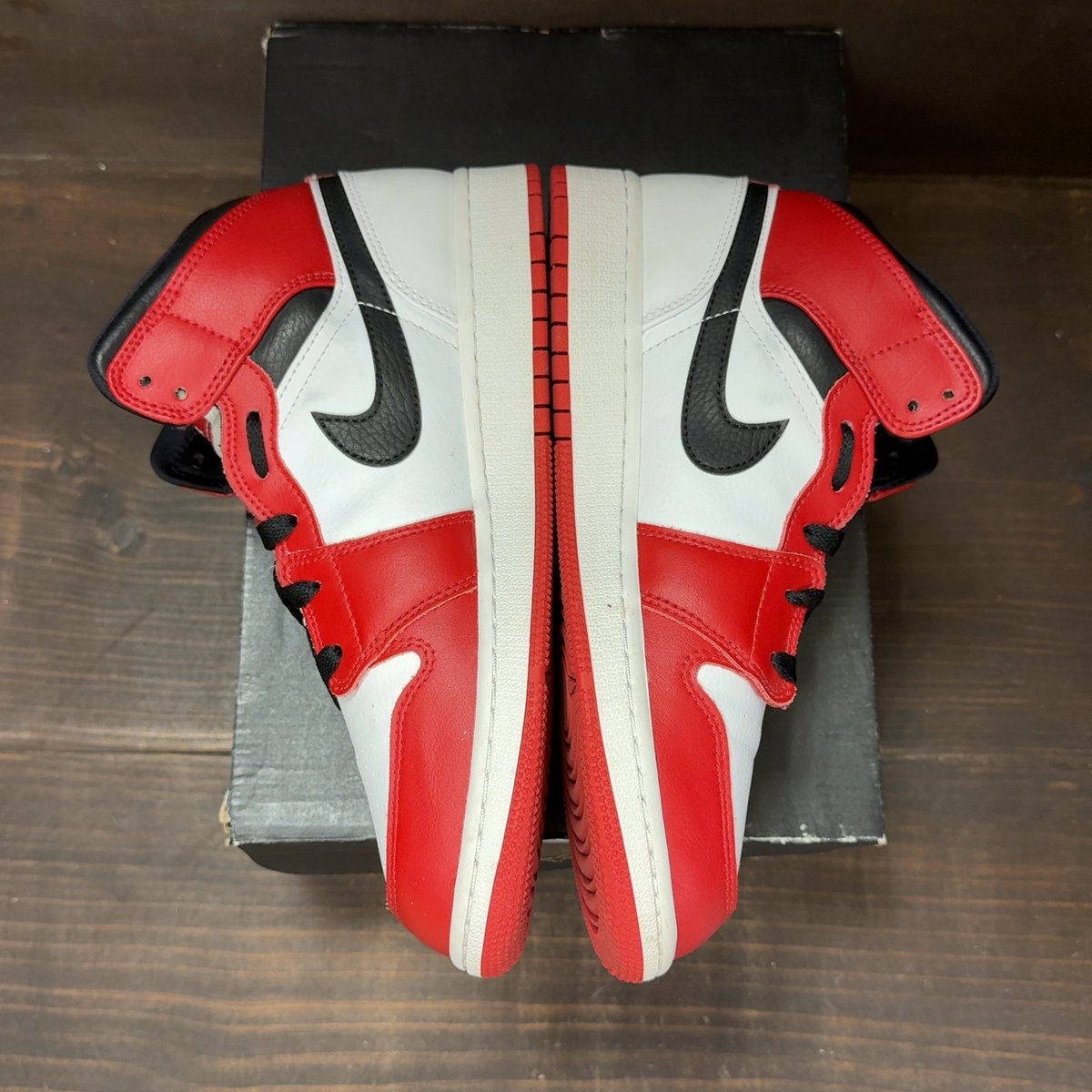 Jordan 1 Mid Chicago (2020) (GS) Size 7Y (Pre-Owned) - aux