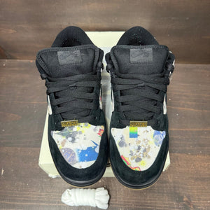 Nike SB Dunk Low Supreme Rammellzee Size 10 (Pre-Owned) - back