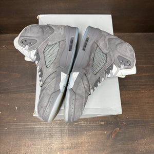 Jordan 5 Retro Wolf Grey (2026) Size 13 (Pre-Owned) - side
