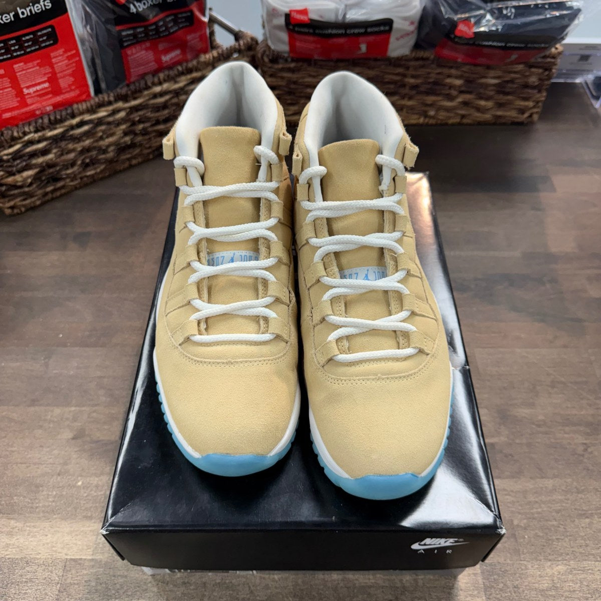 Jordan 11 Retro H-Town - Image 3