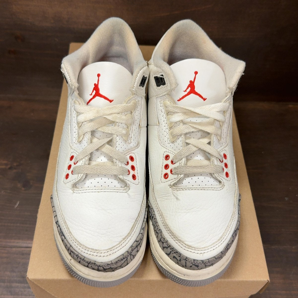 Jordan 3 Retro White Cement Reimagined (GS) Size 5.5Y (Pre-Owned) - Image 3